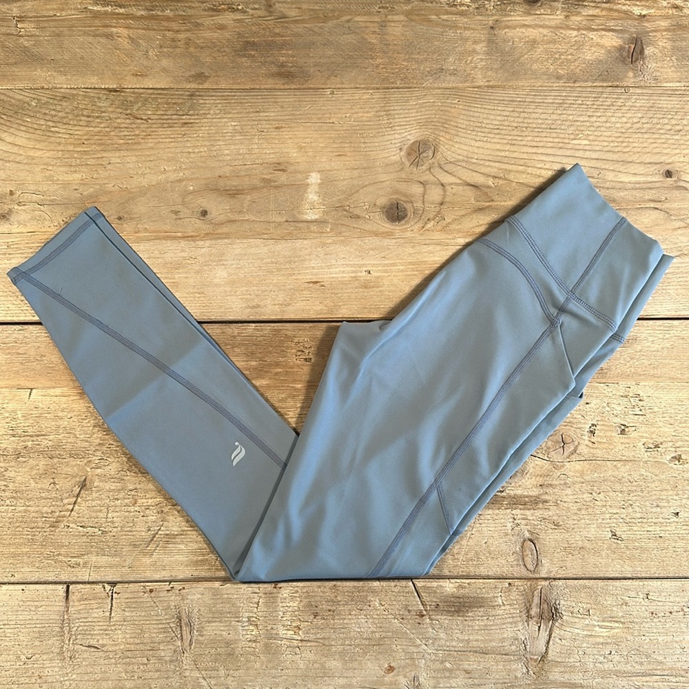 NWT- Fabletics PureLuxe HW Pocket Full length Leggings-  STORM CLOUD (27”) - Picture 4 of 10